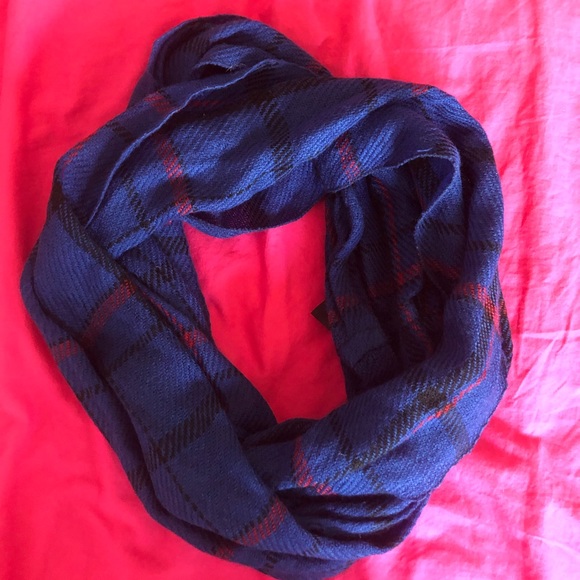 Pretty Blue and Red Plaid Infinity Scarf - Picture 1 of 2